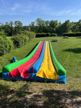Ventre-glisse gonflable 2 pistes en location en Alsace