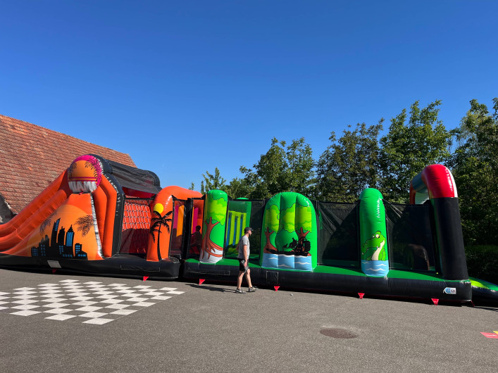 Location du Parcours Florida gonflable pour enfants en Alsace